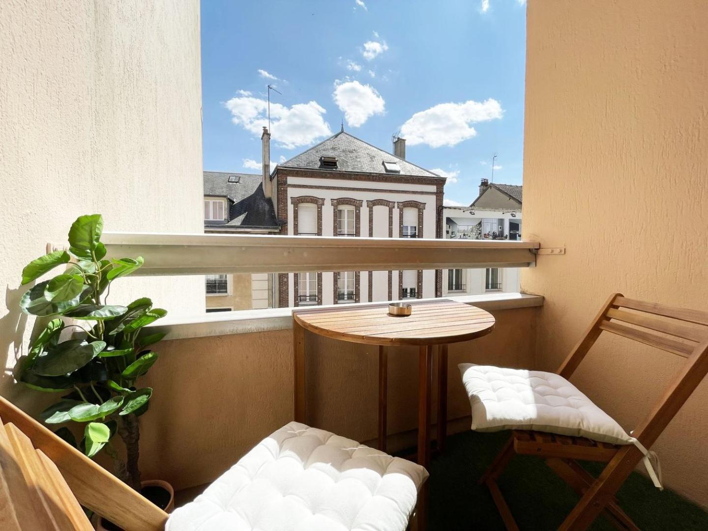 La Parenthese Chartraine Apartment Chartres Bagian luar foto
